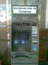 Cây ATM rút tiền có phải là bạn không?